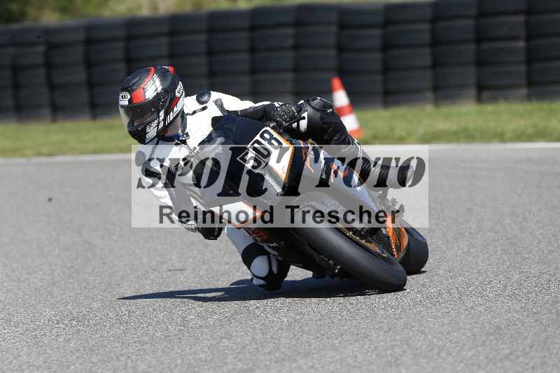 /43 08.08.2025 Discover the Bike ADR/Race 3 rot/508